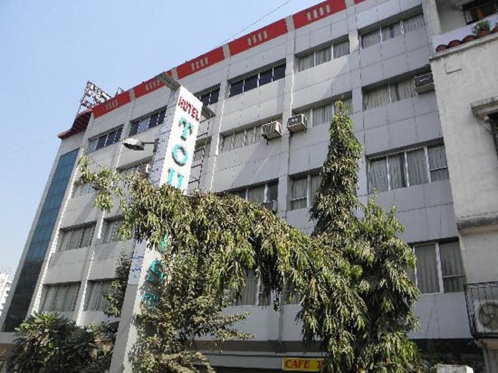 Hotel Tourist International Pune Eksteriør billede