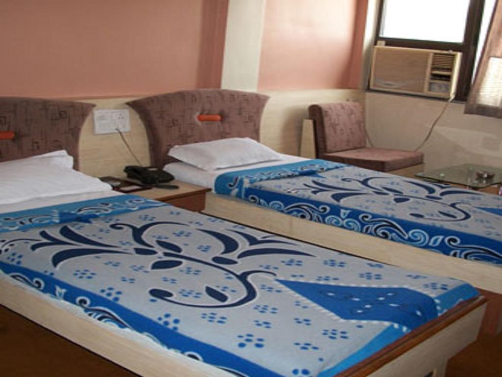 Hotel Tourist International Pune Eksteriør billede