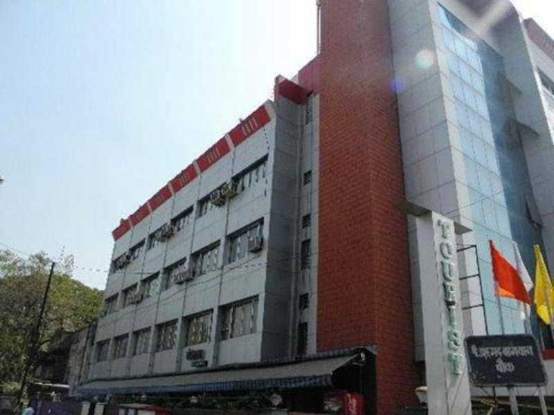 Hotel Tourist International Pune Eksteriør billede