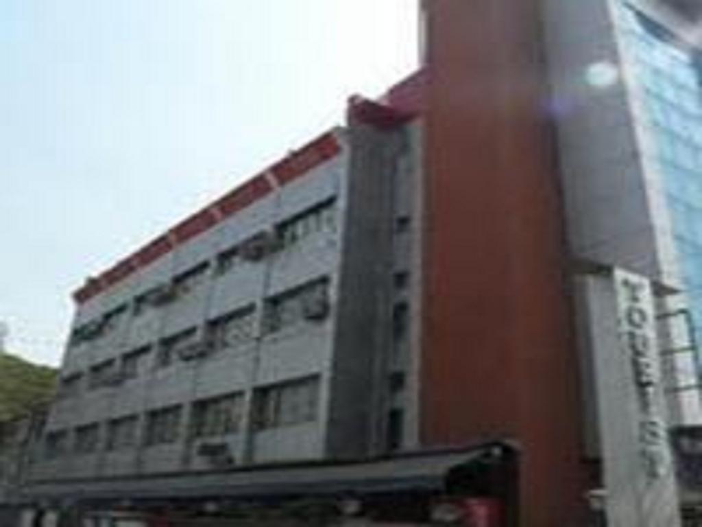 Hotel Tourist International Pune Eksteriør billede